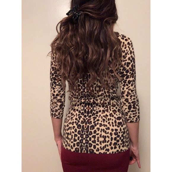 COPY - Forever 21 Cheetah print sweater - Picture 6 of 6